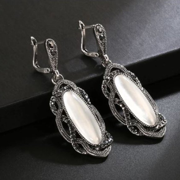 Bohemian White Stone Earrings Tibetan Silver - Picture 1 of 3
